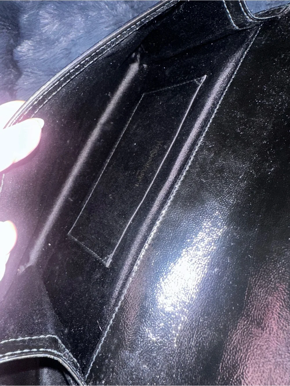 Yves Saint Laurent Black Patent Leather - Picture 3 of 6